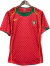 Camisa retrô da seleção de Portugal, modelo I Home 2004 da Nike, nas cores vermelha e verde.