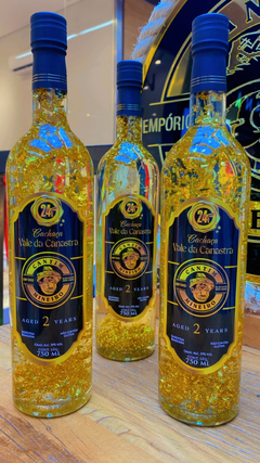 Cachaça Flocos de Ouro 750ml - Cantim Mineiro Empório