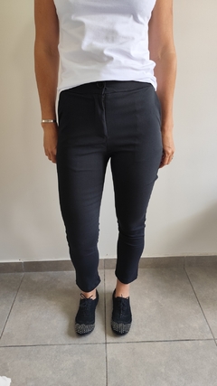Pantalón Corte Chino