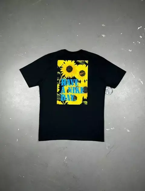 CAMISETA NIKE HAVE A NIKE DAY FLOWERS (GRADE) - comprar online