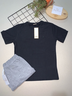 Camiseta preta Milon