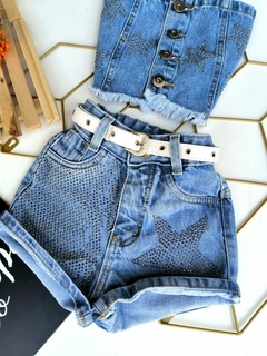 Shorts jeans estrela de strass