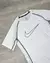 CAMISETA NIKE PRO BRANCA na internet