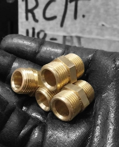 Rosca con tuerca de bronce para Gas. Pack 5 und. - comprar online