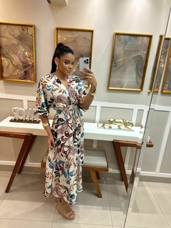 Vestido Modelo Kimono Midi - comprar online