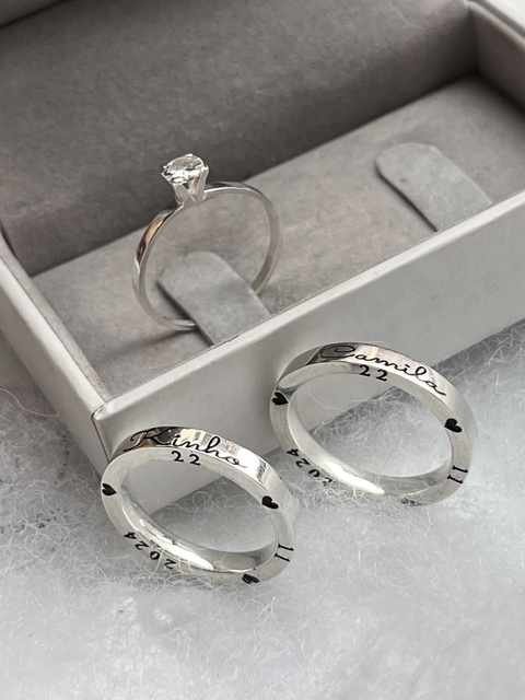 Modelo -CARNATION DE PRATA