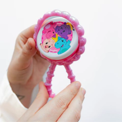 Chocalho Mordedor Rosa - TurmaTube - comprar online