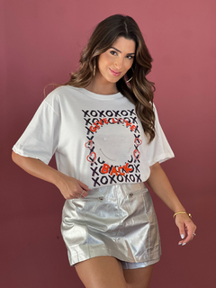 FAV TEE - XOXO SMILE na internet
