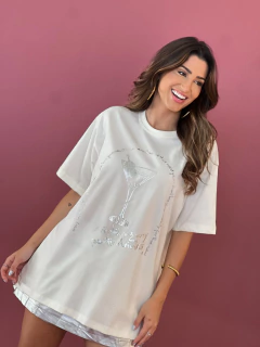 FAV TEE - DRINK DAY PRATA na internet