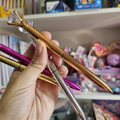 Caneta Esferográfica com Diamante – Elegância e Sofisticação na internet