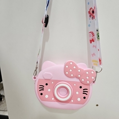 Bolsa Câmera Hello Kitty em Silicone – Fofura que Vai com Você! - loja online