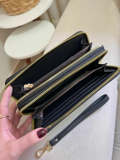 CARTEIRA COM ZIPER AREZZO - BG Bags