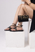 SANDÁLIA RASTEIRA PRETO COM OURO - comprar online