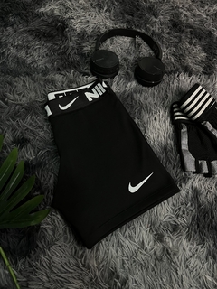 Short Nike pro con resorte - tienda online