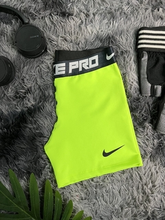 Short Nike pro con resorte - tienda online