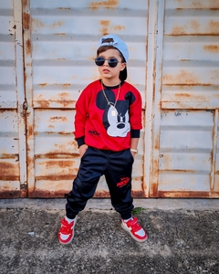 Conjunto do Mickey (vermelho) na internet