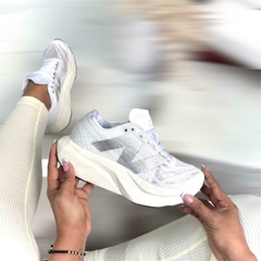 New Balance Elite - comprar online