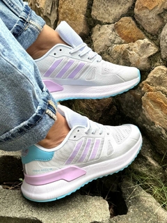 Adidas Run Falcon.