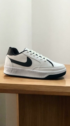 Nike Clásico
