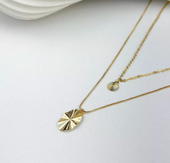 Colar duplo medalhinhas