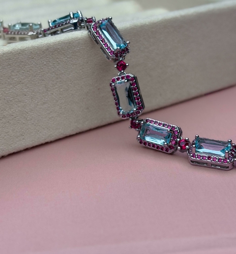 Colar Colors Cravejado