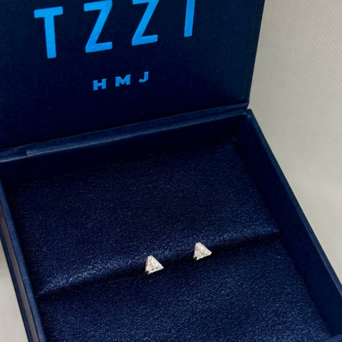 Trillion Cut Moissanite 4 mm - comprar online