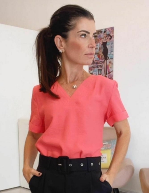 Blusa em Gola v