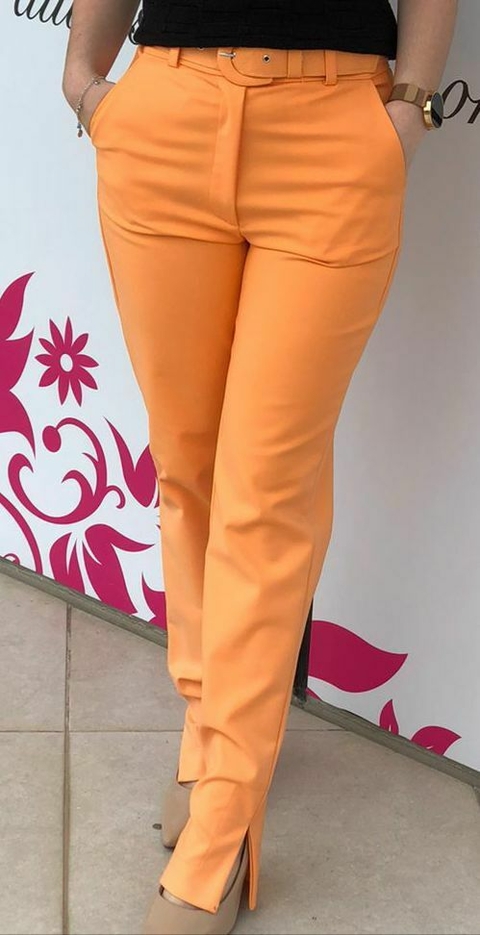 Calça Sarjada no Laranja