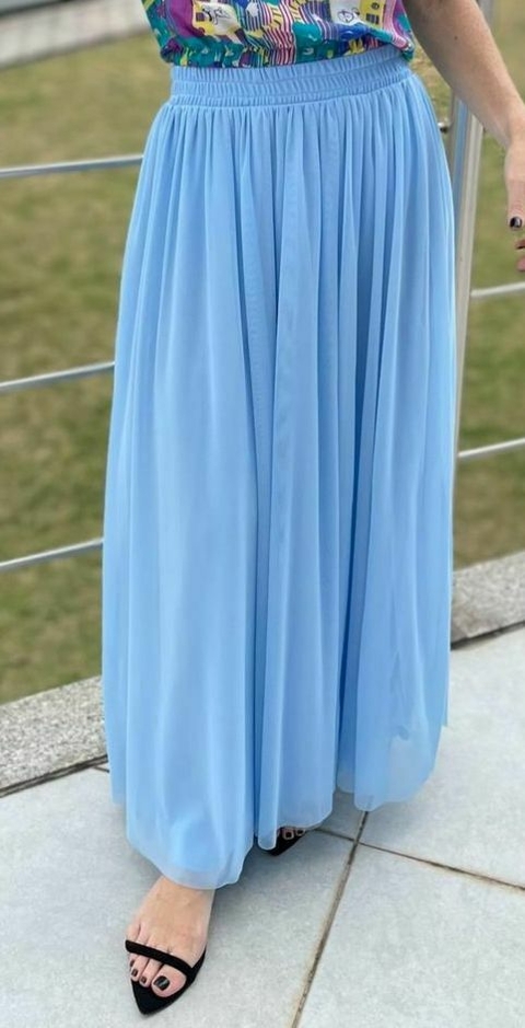 Saia de Tule Baby Blue com Camadas e Cintura Elástica