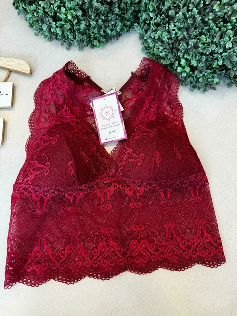 Top Vinho com Bojo e Decote Costas