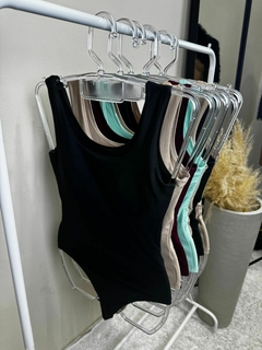 Body Luanda na internet