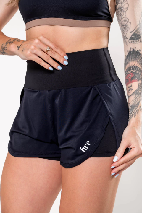 Short Essential – Preto