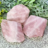 Quartzo Rosa Bruto - G - Amor e Acolhimento