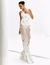 Vestido Longo em off white, elegante e decorado com paetês, ideal para eventos especiais ideal para reveillon