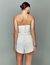 Shorts curto alfaiataria off white Bethany de costas adequado para look casual