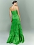 Vestido de festa longo verde com detalhe frontal, vista de costas ideal para madrinhas, convidada de casamento, convidada de formatura, ocasiões especiais