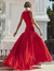 Vestido longo vermelho elegante com detalhes em tule ideal para formandas