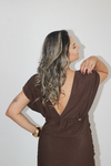 Vestido Jersey Drapeado Decote Costas Marrom - comprar online