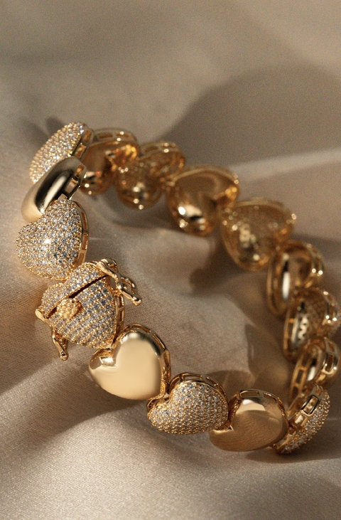 Pulseira cravejada coração