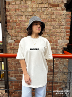 Camiseta Oversized Mazze - Off White