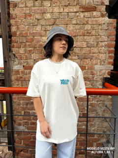 Camiseta Oversized Mazze Slayer - Off White