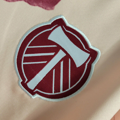 Imagem do Camisa Portland Timbers II 22/23 - Torcedor Adidas Masculina - Bege com detalhes em vinho e branco