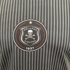 Camisa Orlando Piratas Coleção Especial 23/24 - Jogador Adidas Masculina - Preta com detalhes em branco e vermelho - loja online