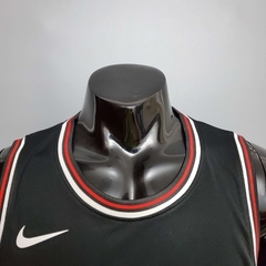Camiseta Regata Chicago Bulls Preta e Vermelha - Nike - Masculina - Lux Imprts | CAMISAS DE FUTEBOL E BASQUETE