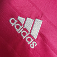 Camisa Retrô Real Madrid II 14/15 - Masculina Adidas - Rosa com detalhes em branco - Lux Imprts | CAMISAS DE FUTEBOL E BASQUETE