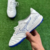 LightStrike Pro Society - Chuteira Branco e Azul: Sofisticação e Alta Performance - GARÇA SSA - MODA MASCULINA