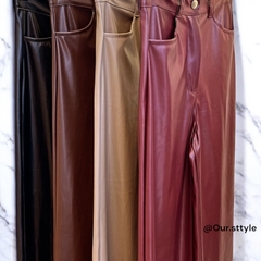 Pantalones cuerina brillosos elastizados - comprar online