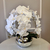Arranjo de Orquídea Branco Puro Com Vaso de Vidro Prata Equibana