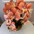 Arranjo de Orquídea Ocre Outono Com Vaso de Vidro Dourado Equibana - comprar online