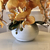 Arranjo de Orquídea Laranja Outono Com Vaso de Vidro Branco Equibana na internet